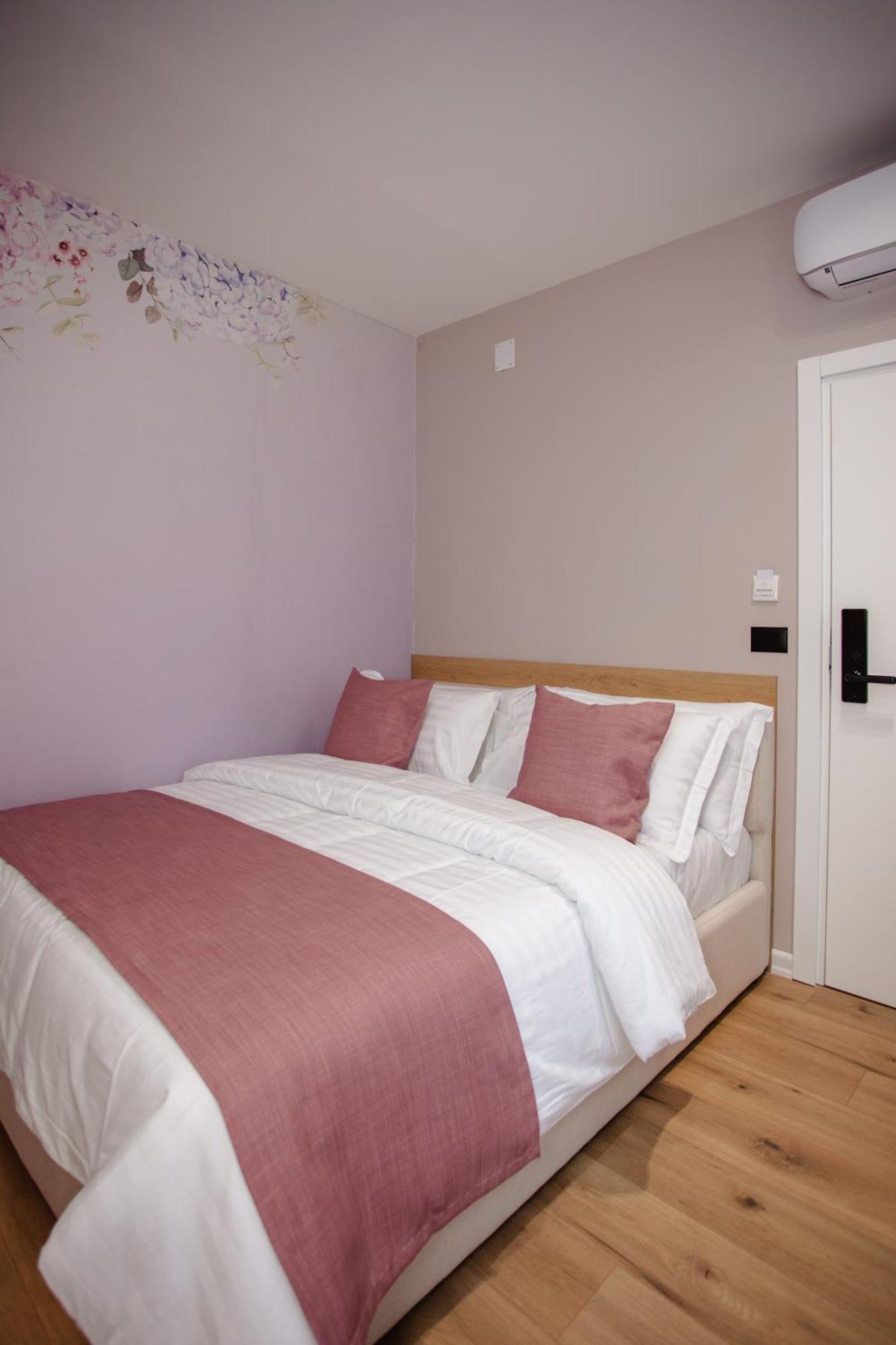 Oro Inn Hotel Szkodra Zewnętrze zdjęcie